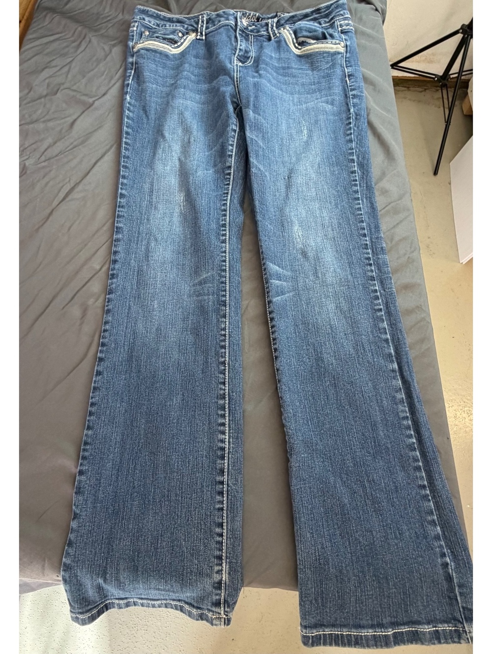 LA Idol jeans size 37/34 boot cut